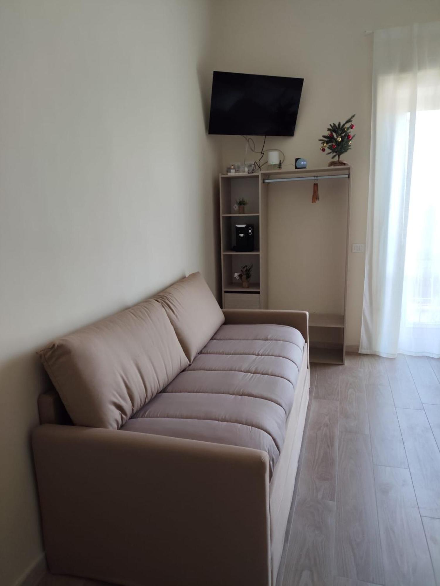 B&B Chapeau Casagiove Bagian luar foto